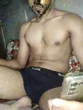 ahmed-eg1997 online show from May 4, 10:12 pm