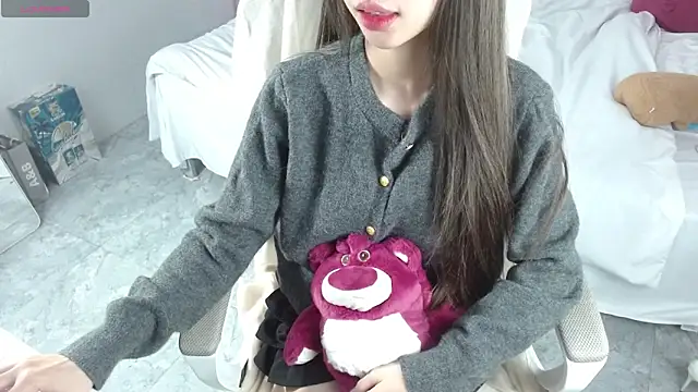 Snapshot of Alina_MissAsian chatting on November 28, 3:23 pm Alina MissAsian online show from November 28, 3:23 pm