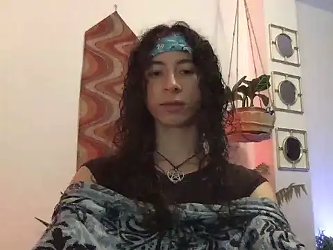 Snapshot of camille_delrey chatting on September 14, 12:44 am camille delrey online show from September 14, 12:44 am