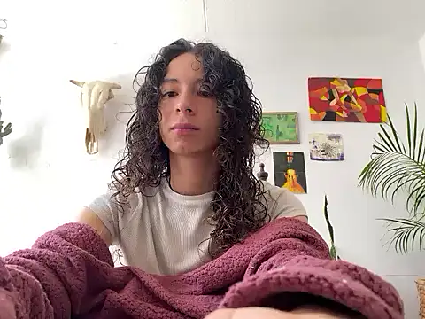 Snapshot of camille_delrey chatting on November 12, 3:38 pm camille delrey online show from November 12, 3:38 pm