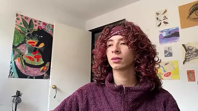 camille delrey online show from February 10, 6:40 pm