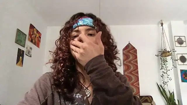 Snapshot of camille_delrey chatting on May 25, 7:34 pm camille delrey online show from May 25, 7:34 pm