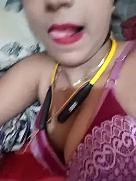 Snapshot of payalsharma95 chatting on September 9, 5:44 pm payalsharma95 online show from September 9, 5:44 pm