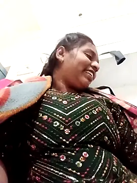 Hot crety online show from December 21, 5:36 pm