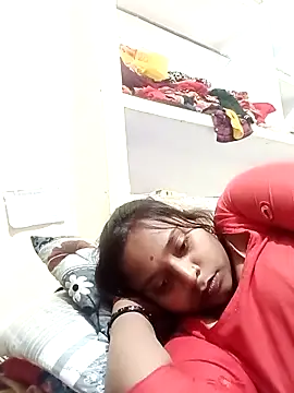 Hot crety online show from February 5, 12:01 pm