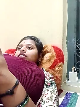 Hot crety online show from February 17, 12:02 pm