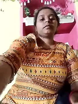 Hot crety online show from April 13, 3:05 pm