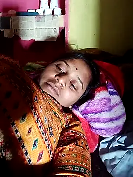 Hot crety online show from March 19, 4:40 pm