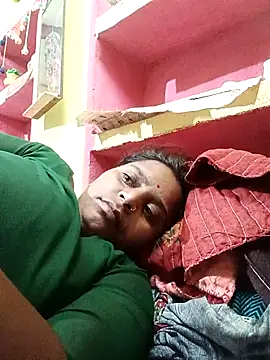 Snapshot of Hot_crety chatting on June 4, 3:28 pm Hot crety online show from June 4, 3:28 pm