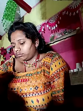 Hot crety online show from March 24, 12:10 am