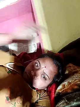 Hot crety online show from March 18, 8:43 pm