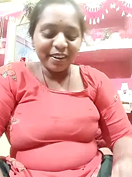 Snapshot of Hot_crety chatting on May 19, 4:03 pm Hot crety online show from May 19, 4:03 pm