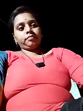 Snapshot of Hot_crety chatting on June 3, 2:33 pm Hot crety online show from June 3, 2:33 pm