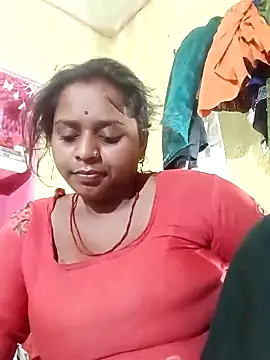 Hot crety online show from April 16, 6:41 pm