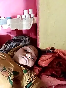 Hot crety online show from March 26, 7:45 pm