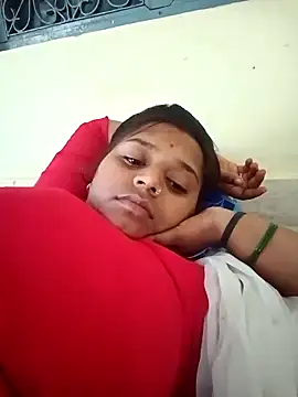 Snapshot of Hot_crety chatting on October 8, 3:52 am Hot crety online show from October 8, 3:52 am