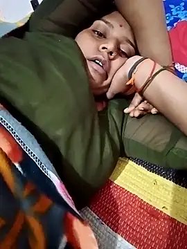 Snapshot of Hot_crety chatting on September 11, 6:24 am Hot crety online show from September 11, 6:24 am