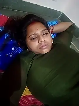 Snapshot of Hot_crety chatting on September 21, 12:16 am Hot crety online show from September 21, 12:16 am