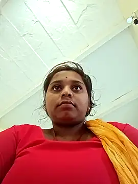 Snapshot of Hot_crety chatting on October 9, 4:02 am Hot crety online show from October 9, 4:02 am