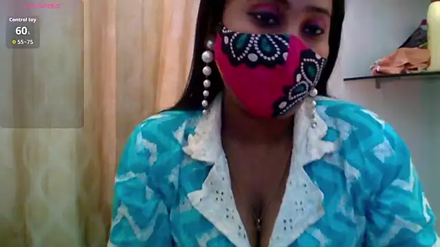 cute girl007 online show from May 28, 6:10 am