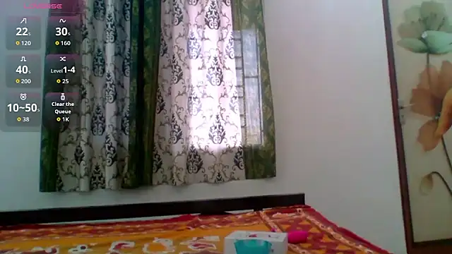 cute girl007 online show from December 4, 6:45 am