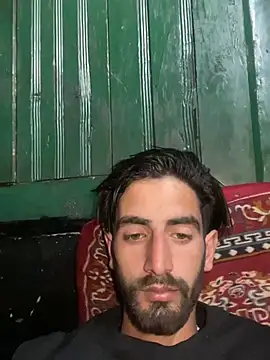 lyath3245 online show from March 24, 5:29 am