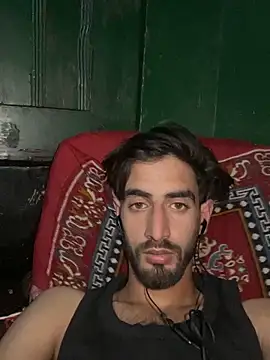 lyath3245 online show from March 28, 7:04 pm