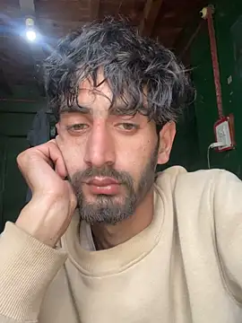 lyath3245 online show from February 26, 7:52 am