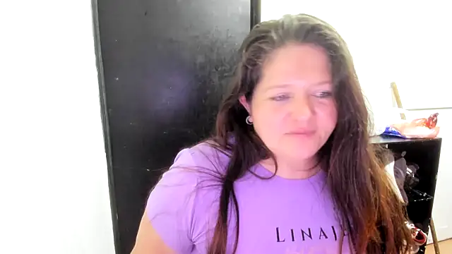 Daphne girlsex online show from April 28, 4:17 am