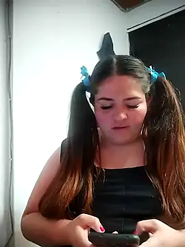 Daphne girlsex online show from May 14, 4:48 pm