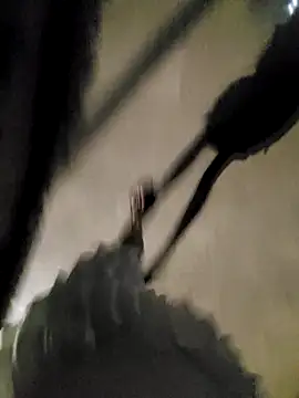 Snapshot of meomeocute chatting on September 18, 1:47 pm meomeocute online show from September 18, 1:47 pm