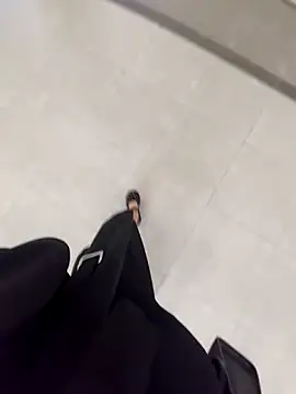 meomeocute online show from March 7, 4:08 am