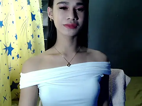 urseductivebarbie xx online show from November 6, 5:33 am