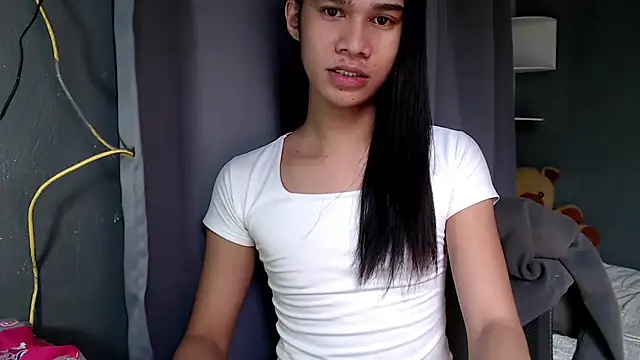 urseductivebarbie xx online show from October 6, 6:36 am