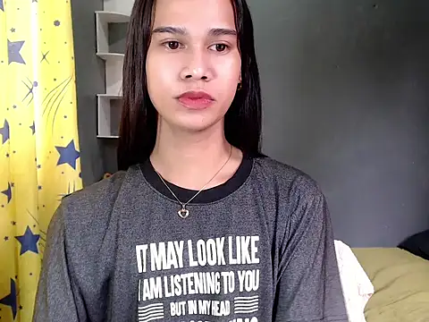 urseductivebarbie xx online show from November 23, 6:12 am