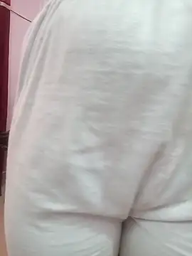 Snapshot of BILLO-RANI67 chatting on November 25, 5:19 am BILLO-RANI67 online show from November 25, 5:19 am