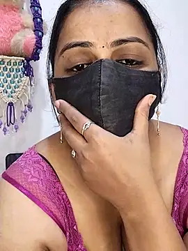 Snapshot of sneha_bebo chatting on November 21, 3:44 pm sneha bebo online show from November 21, 3:44 pm