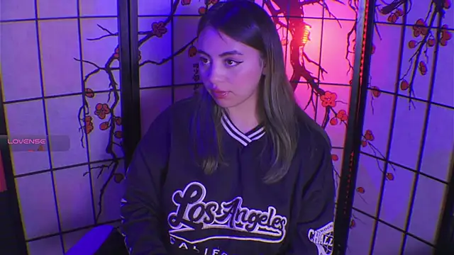 Vanelope sweet  online show from February 6, 3:13 am