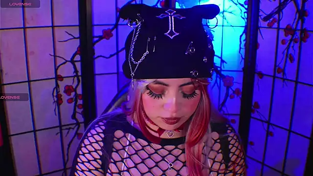 Vanelope sweet  online show from April 15, 1:55 am