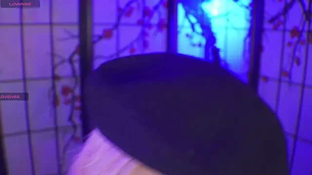 Vanelope sweet  online show from April 24, 1:18 am