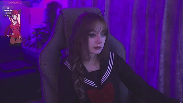Snapshot of LiliLuna chatting on March 26, 2:59 pm LiliLuna online show from March 26, 2:59 pm