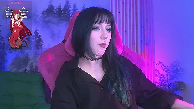 LiliLuna online show from January 8, 12:55 pm