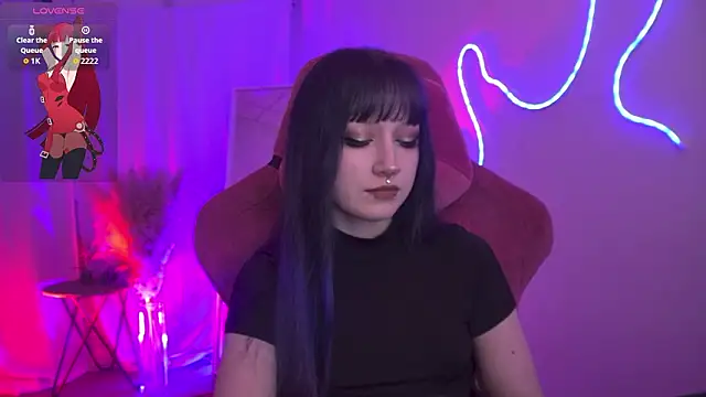 LiliLuna online show from January 14, 4:32 pm