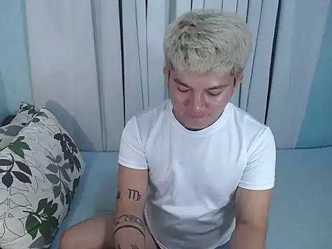 Fuckboii intown online show from November 20, 4:51 pm