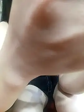 MinhChauXXX19 online show from November 15, 8:07 am