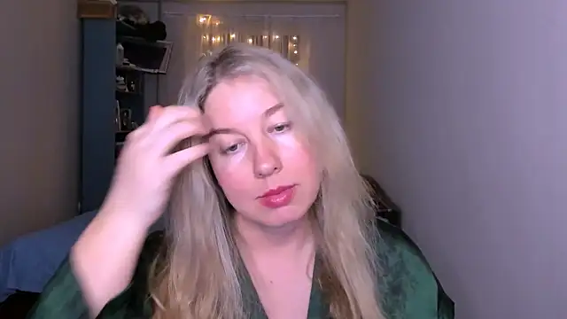 NancySanders online show from May 7, 8:12 pm