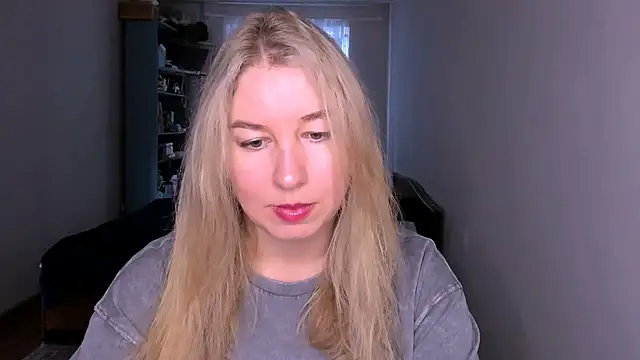 NancySanders online show from April 26, 7:27 am