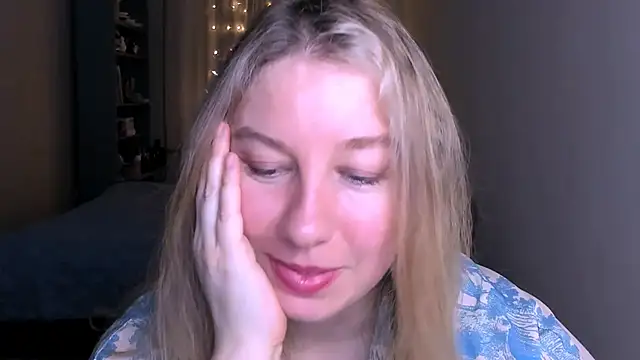 NancySanders online show from April 2, 5:30 pm