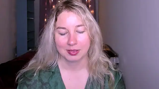Snapshot of NancySanders chatting on July 12, 8:20 pm NancySanders online show from July 12, 8:20 pm