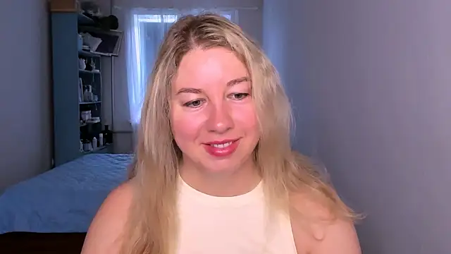 Snapshot of NancySanders chatting on June 15, 6:57 am NancySanders online show from June 15, 6:57 am
